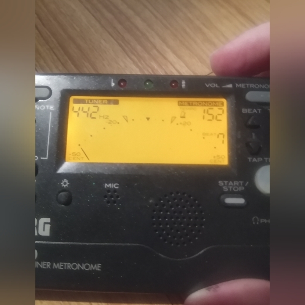 Korg TM-50 PW Combo Tuner/Metronome Black - Picture 5 of 10